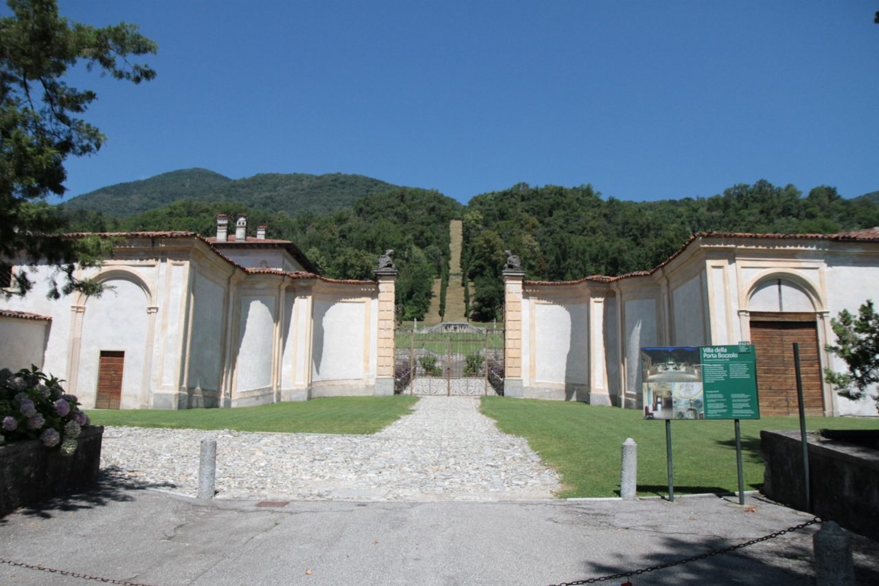 Villa%20Della%20Porta%20Bozzolo%2C%20Casalzuigno%20-%2001.jpg